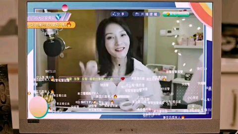 爆料直播套路女记者视频,女记者亲历直播陷阱现场  第2张