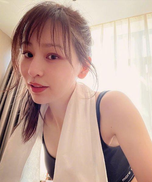 钟欣潼最新爆料,娱乐圈背后的惊人真相 第2张 钟欣潼最新爆料,娱乐圈背后的惊人真相 第2张